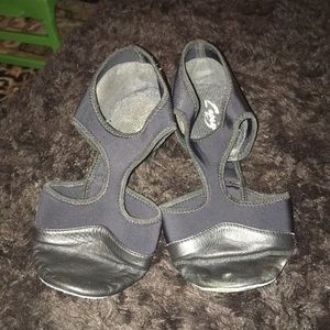 Capezio Split Sole Jazz Shoes